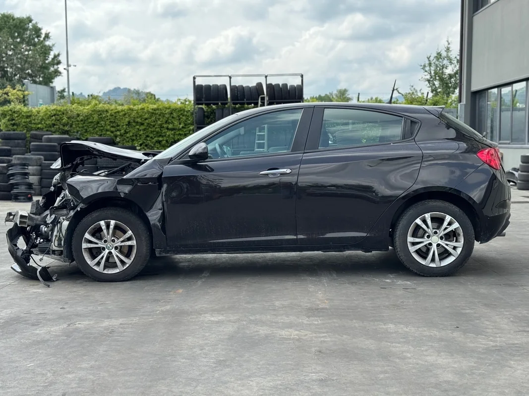 ALFA ROMEO GIULIETTA (5Y) - immagine 2