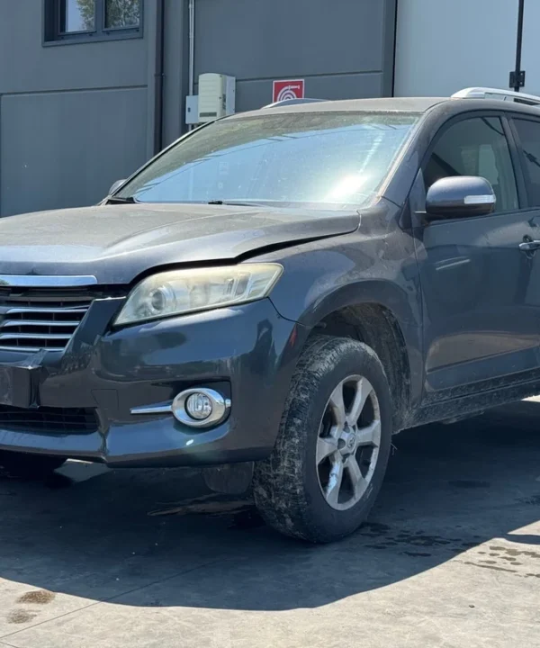 TOYOTA RAV 4 3a Serie
