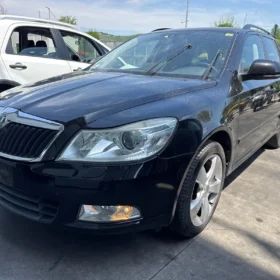 SKODA OCTAVIA (1Z)