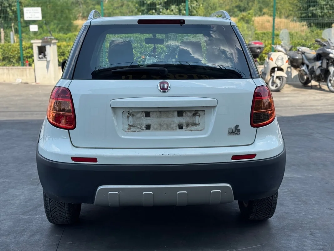 FIAT SEDICI (74) - immagine 4