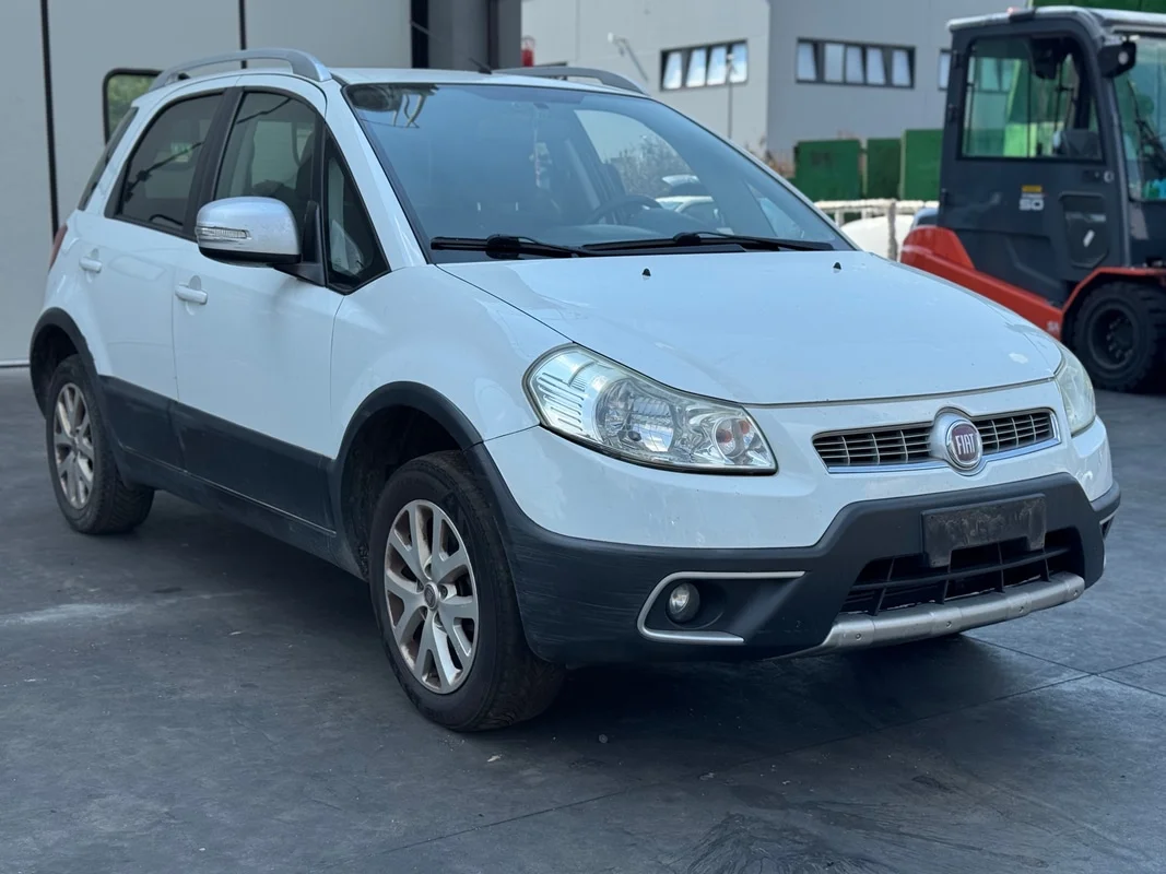 FIAT SEDICI (74) - immagine 7