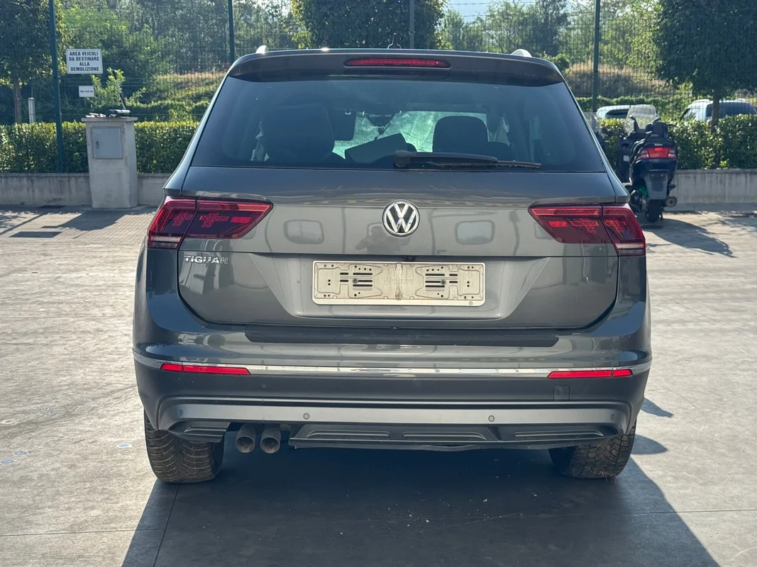 VOLKSWAGEN TIGUAN (AD1) - immagine 3