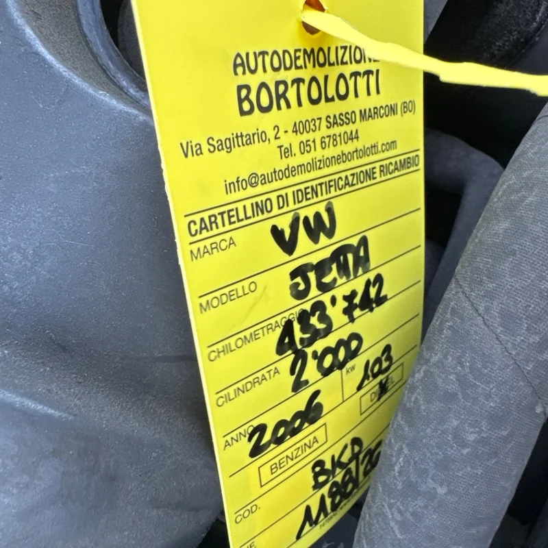 Monoblocco motore con pistoni - immagine 4
