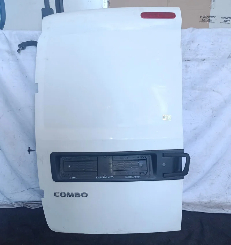 Porta carico post. a battente Sinistra