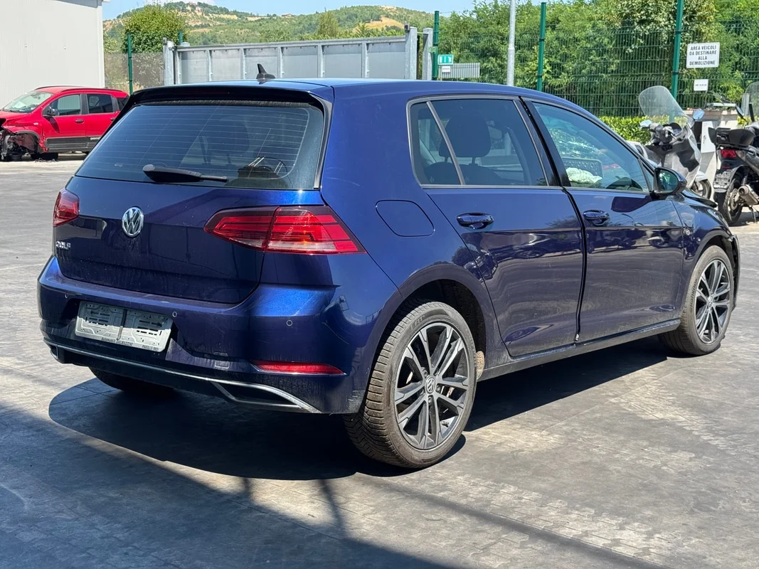 VOLKSWAGEN GOLF (BQ) - immagine 4