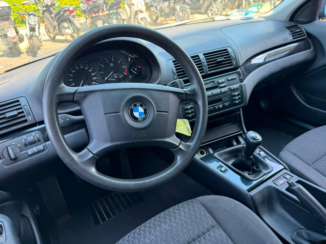 BMW Serie 3 (E46) - immagine 11