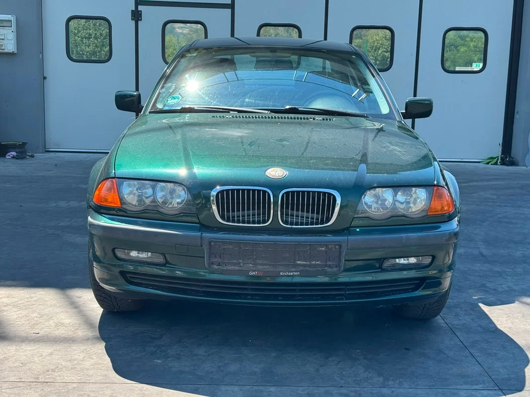 BMW Serie 3 (E46) - immagine 8