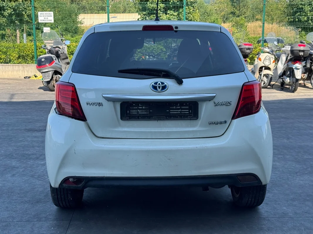 TOYOTA YARIS - immagine 4