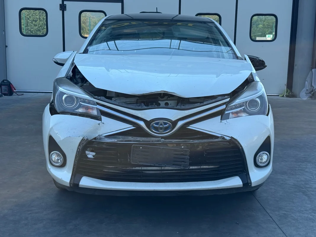 TOYOTA YARIS - immagine 8