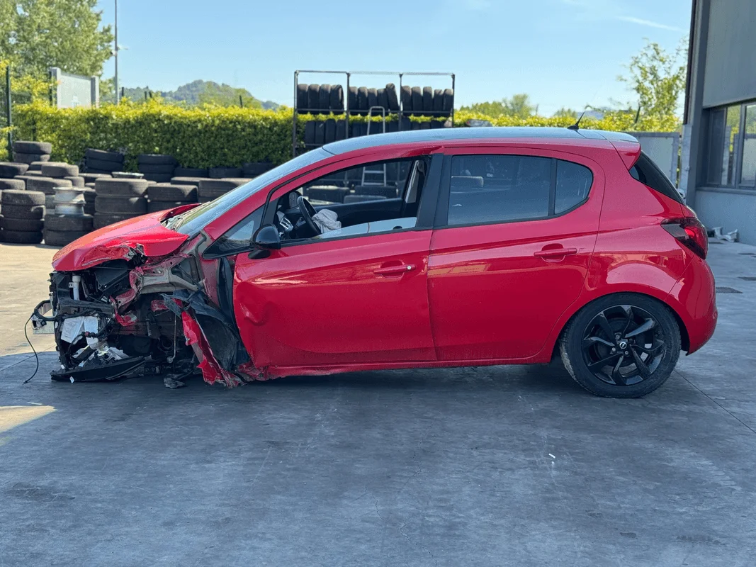 OPEL CORSA (X15) - immagine 2
