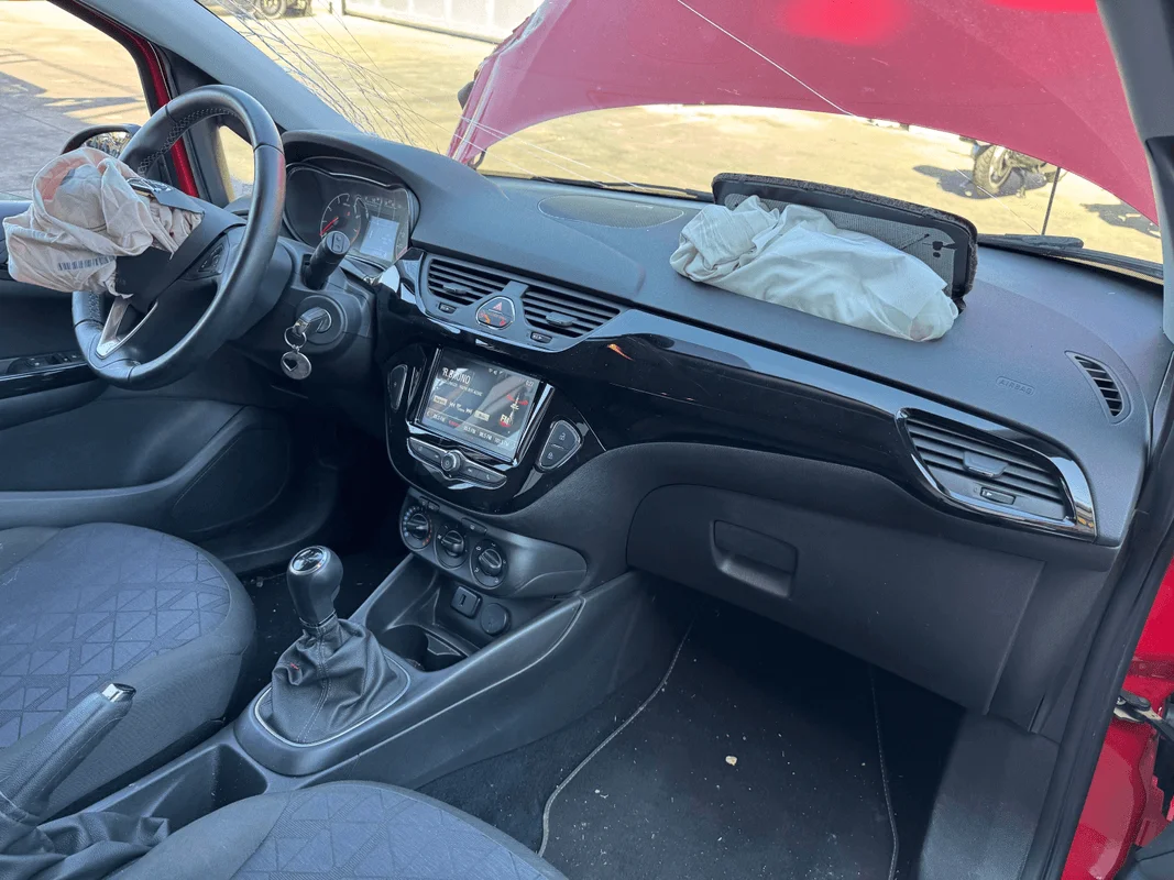 OPEL CORSA (X15) - immagine 10