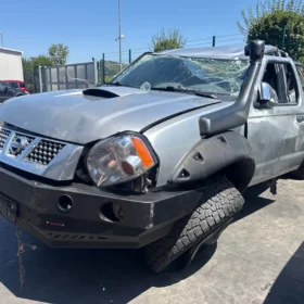 NISSAN NAVARA KING CAB -2002 - YD25 -