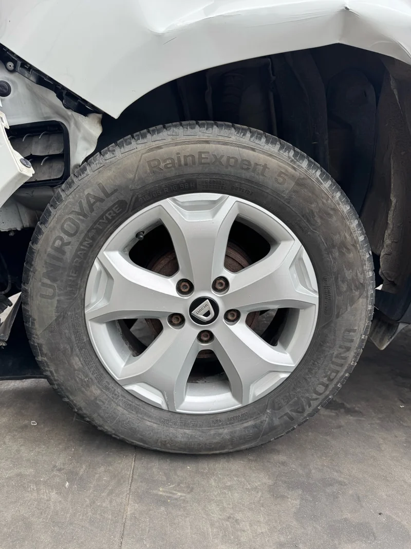 DACIA DUSTER - immagine 15