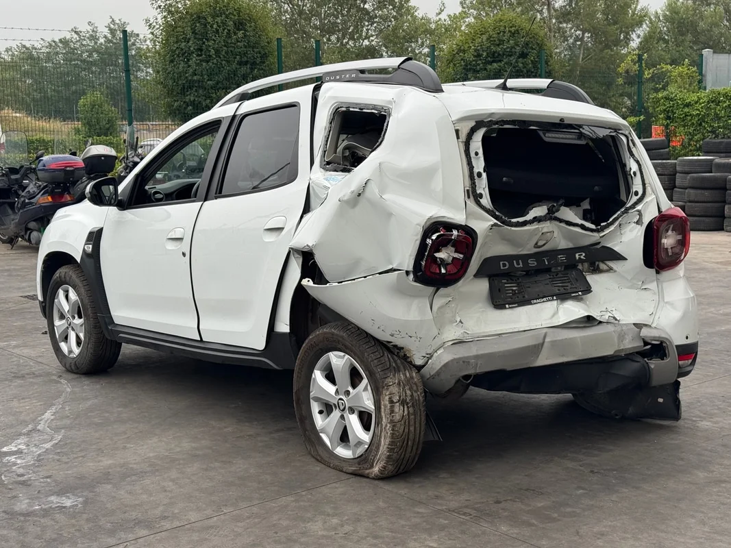 DACIA DUSTER - immagine 3