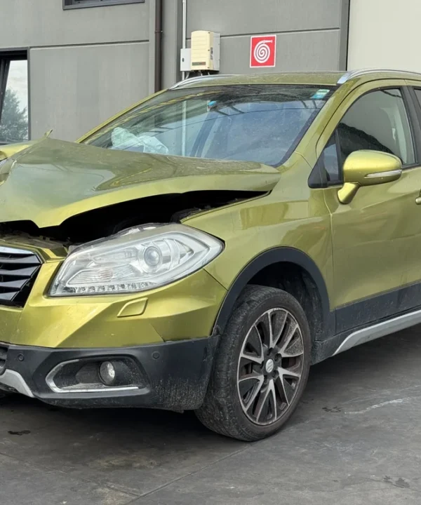 SUZUKI S-CROSS