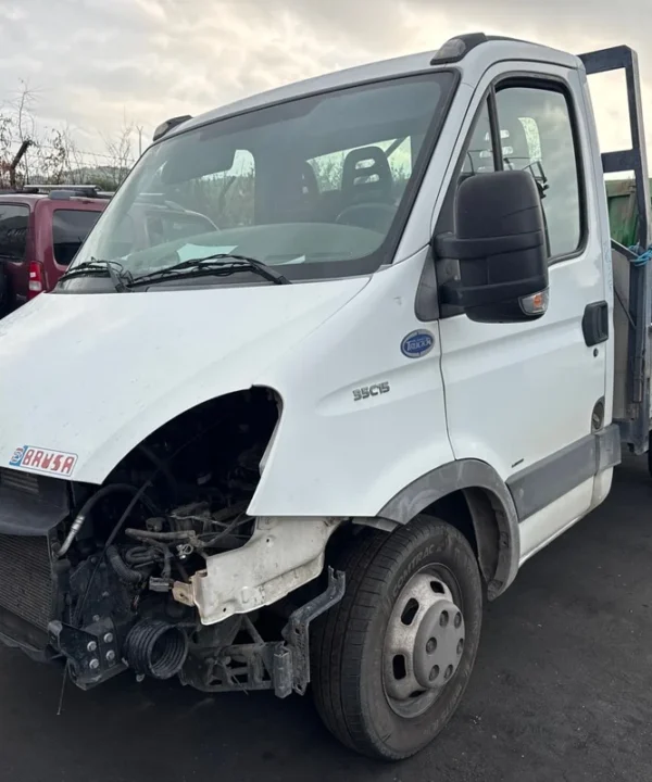 IVECO DAILY Cabinato