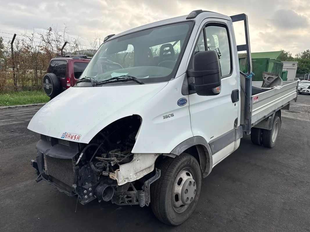 IVECO DAILY Cabinato