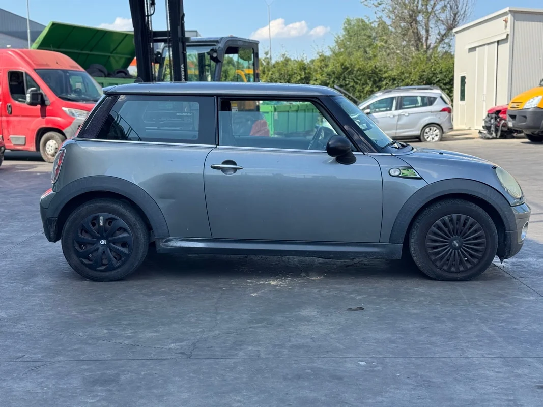MINI MINI (R56) - immagine 6