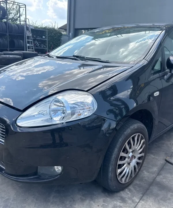 FIAT GRANDE PUNTO (4C)