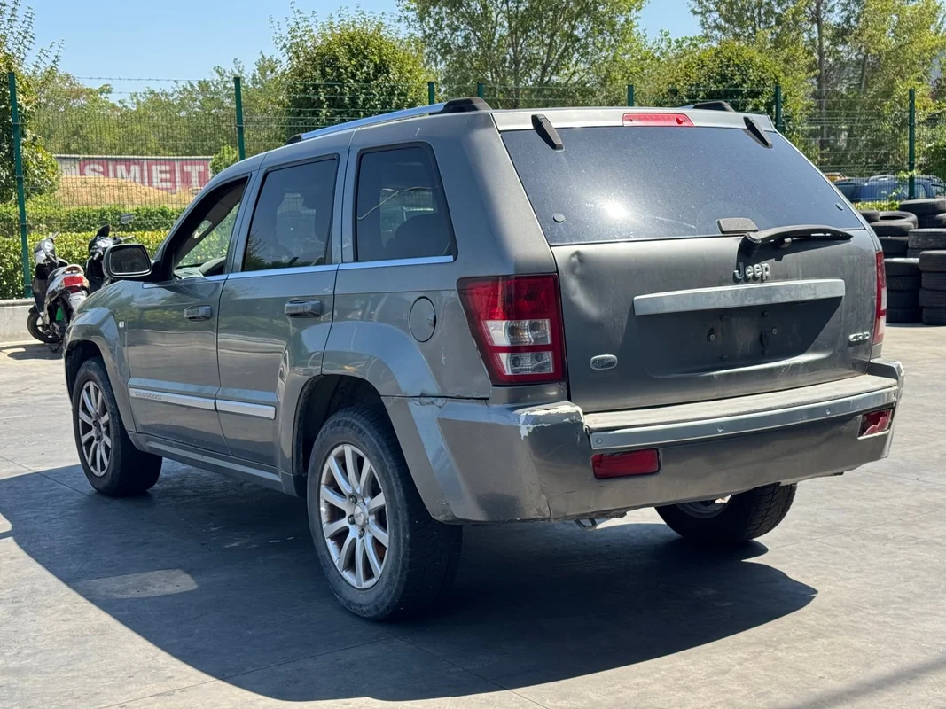 JEEP GRAND CHEROKEE (WH) - immagine 3
