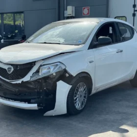 LANCIA YPSILON (TK)