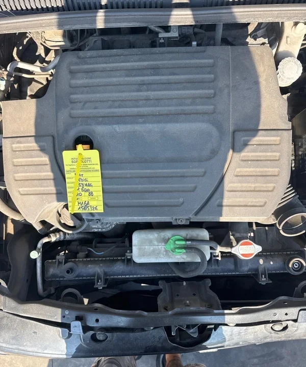 Monoblocco motore con pistoni