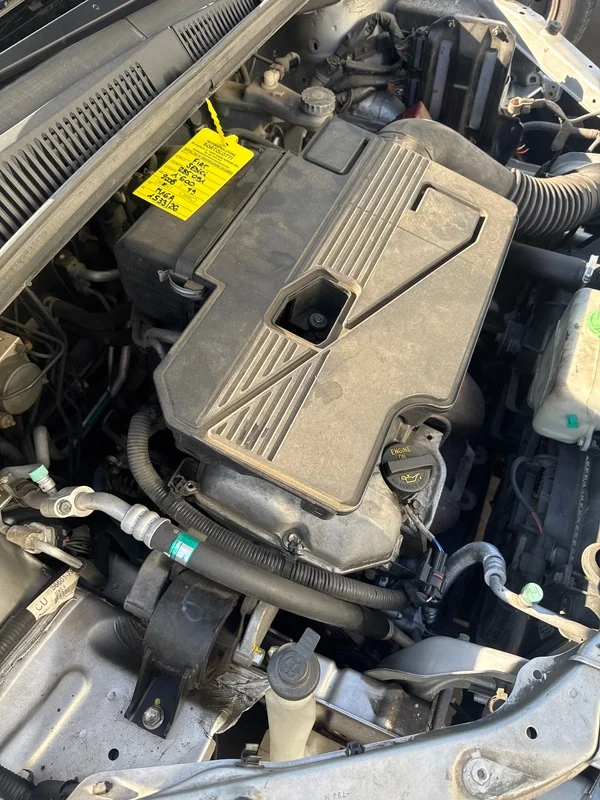 Monoblocco motore con pistoni - immagine 2