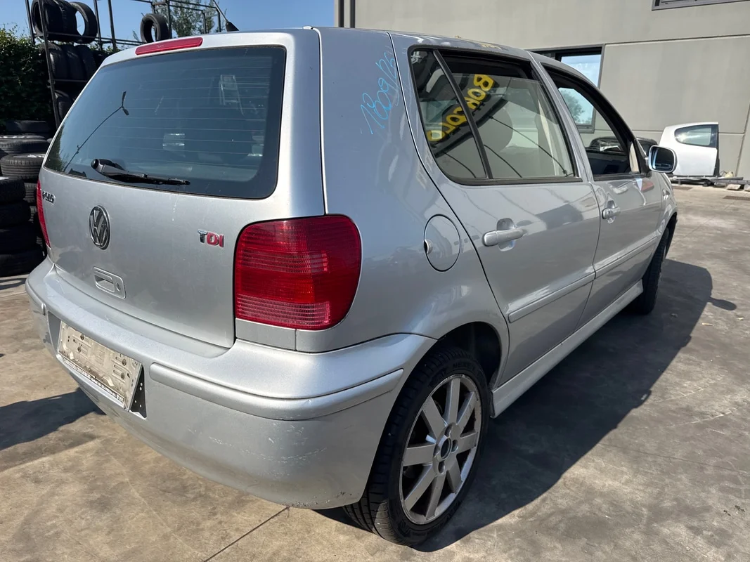 VOLKSWAGEN POLO 3a Serie - immagine 3