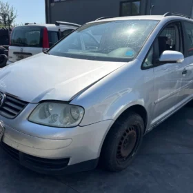 VOLKSWAGEN TOURAN (1T)