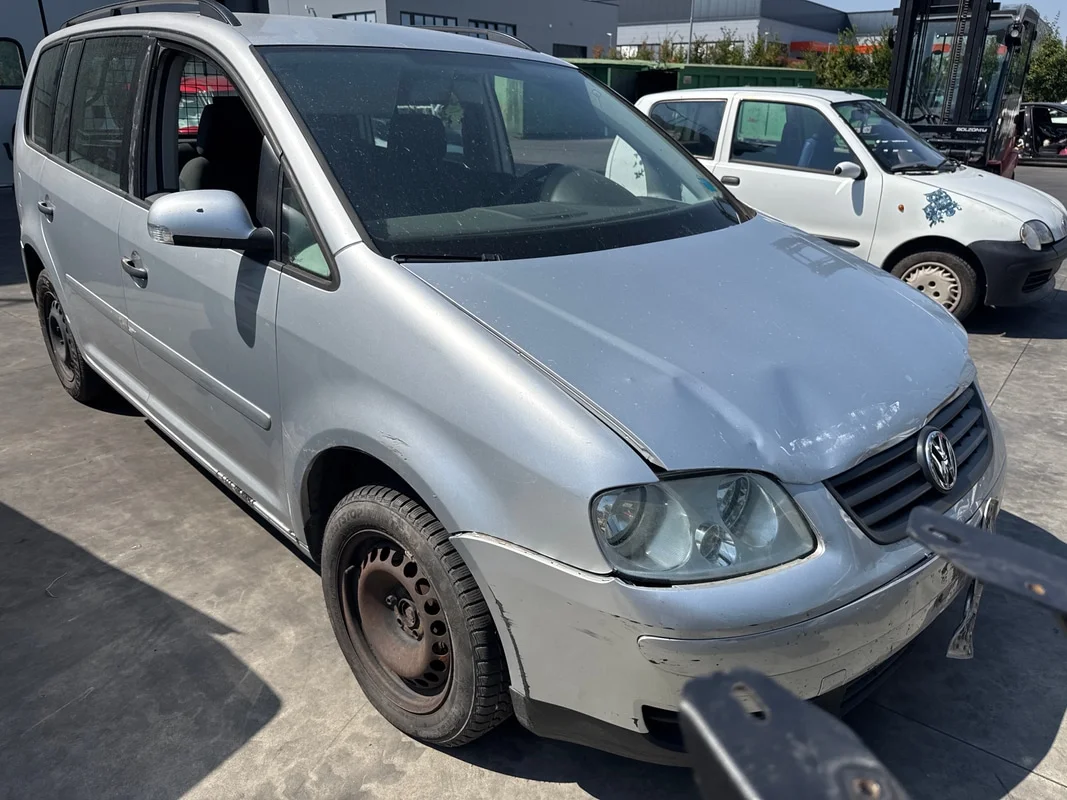 VOLKSWAGEN TOURAN (1T) - immagine 4