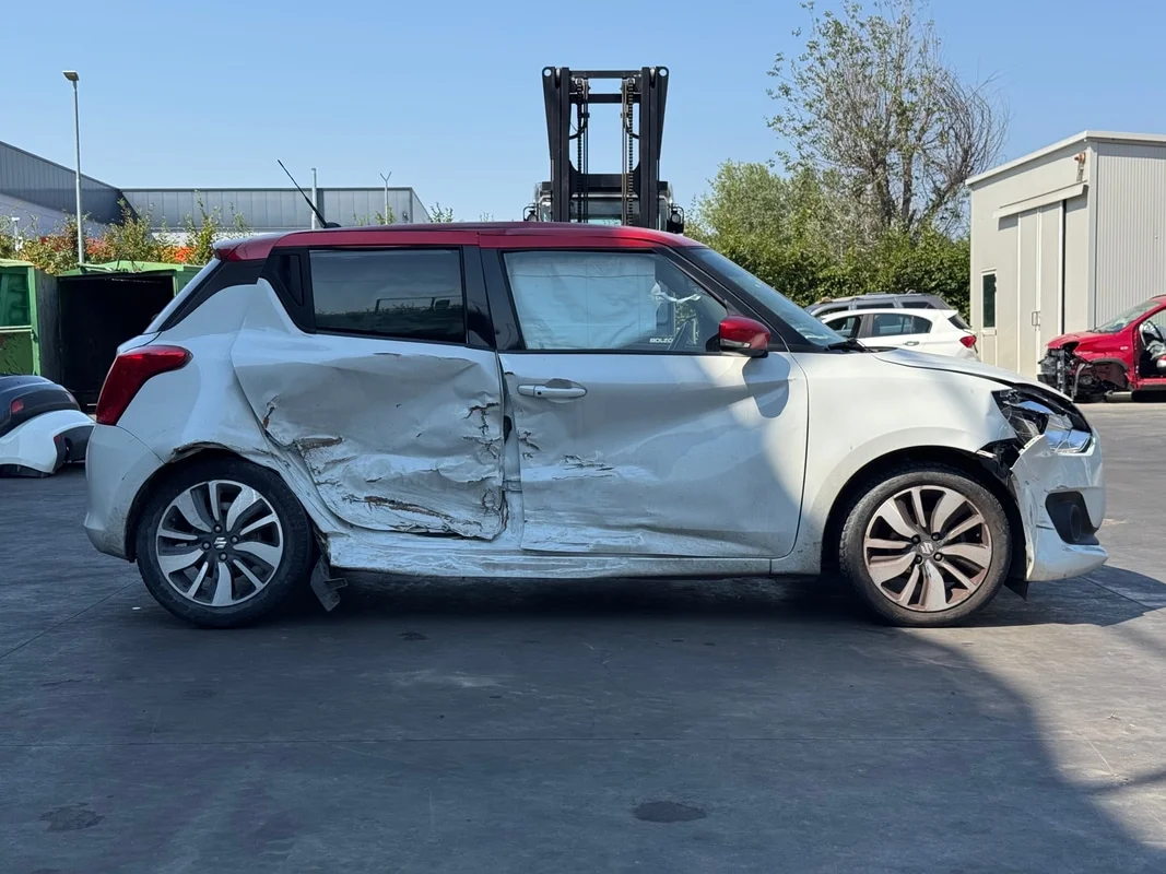 SUZUKI SWIFT - immagine 6