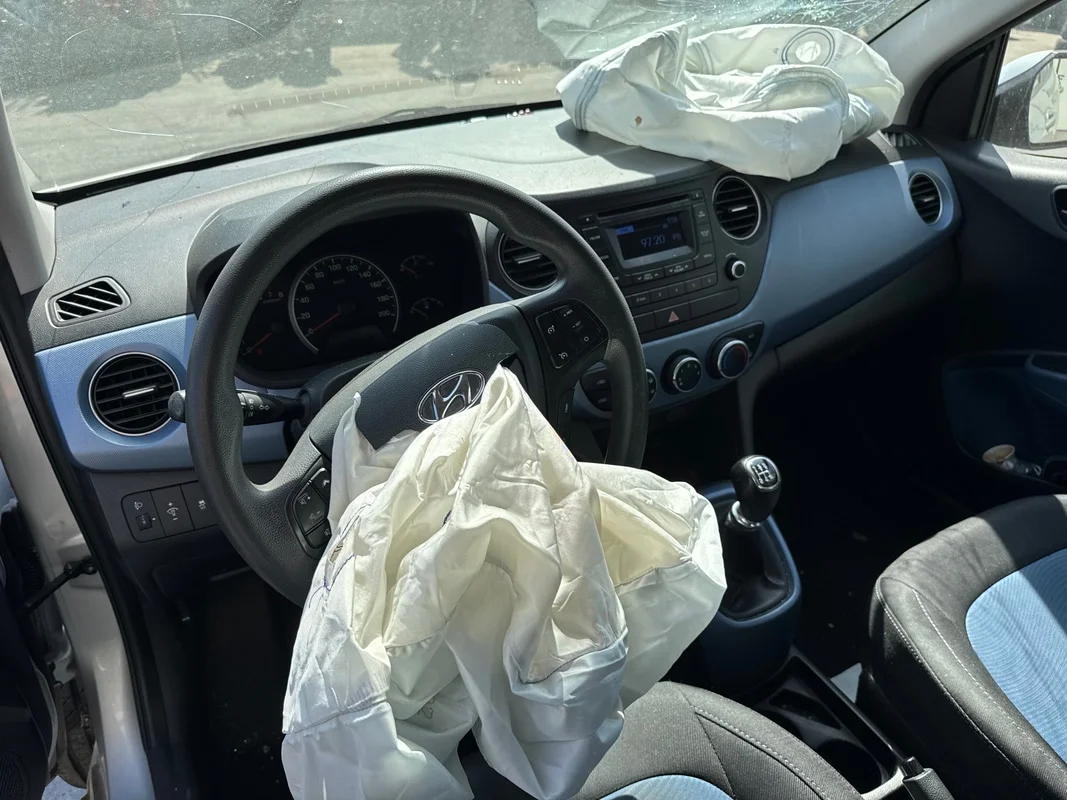 HYUNDAI i10 - immagine 11