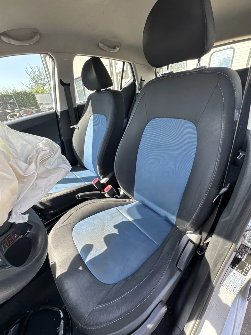 HYUNDAI i10 - immagine 12