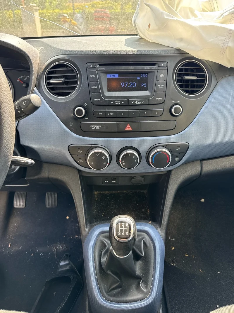 HYUNDAI i10 - immagine 13