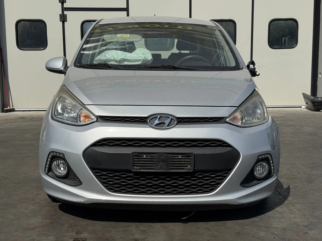 HYUNDAI i10 - immagine 8