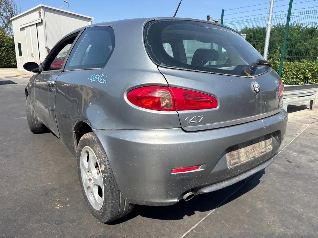 ALFA ROMEO 147 (W8) - immagine 2