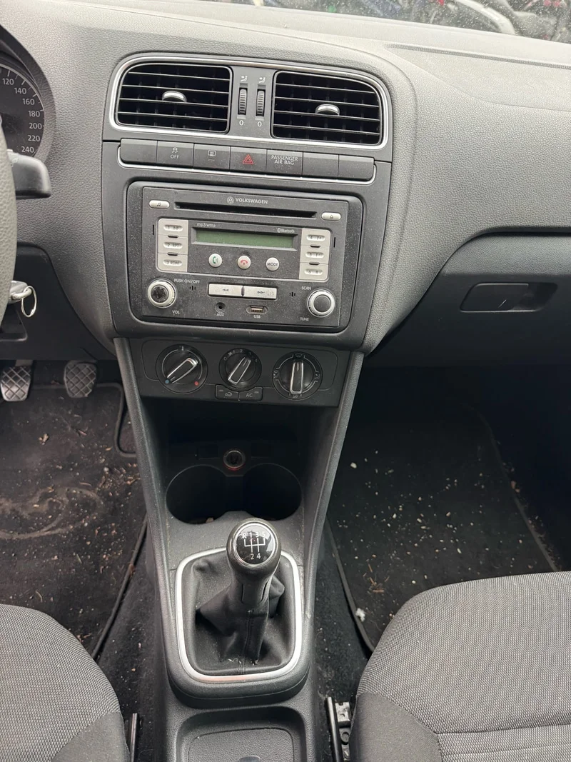 VOLKSWAGEN POLO (6R) - immagine 12