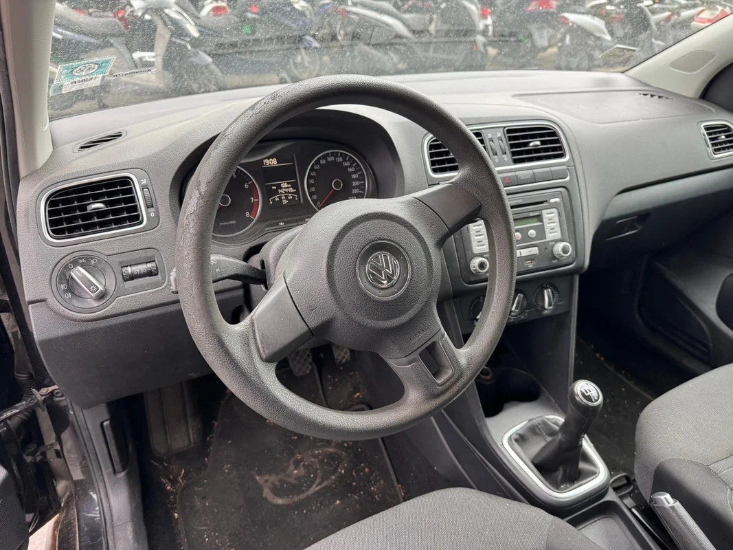 VOLKSWAGEN POLO (6R) - immagine 10