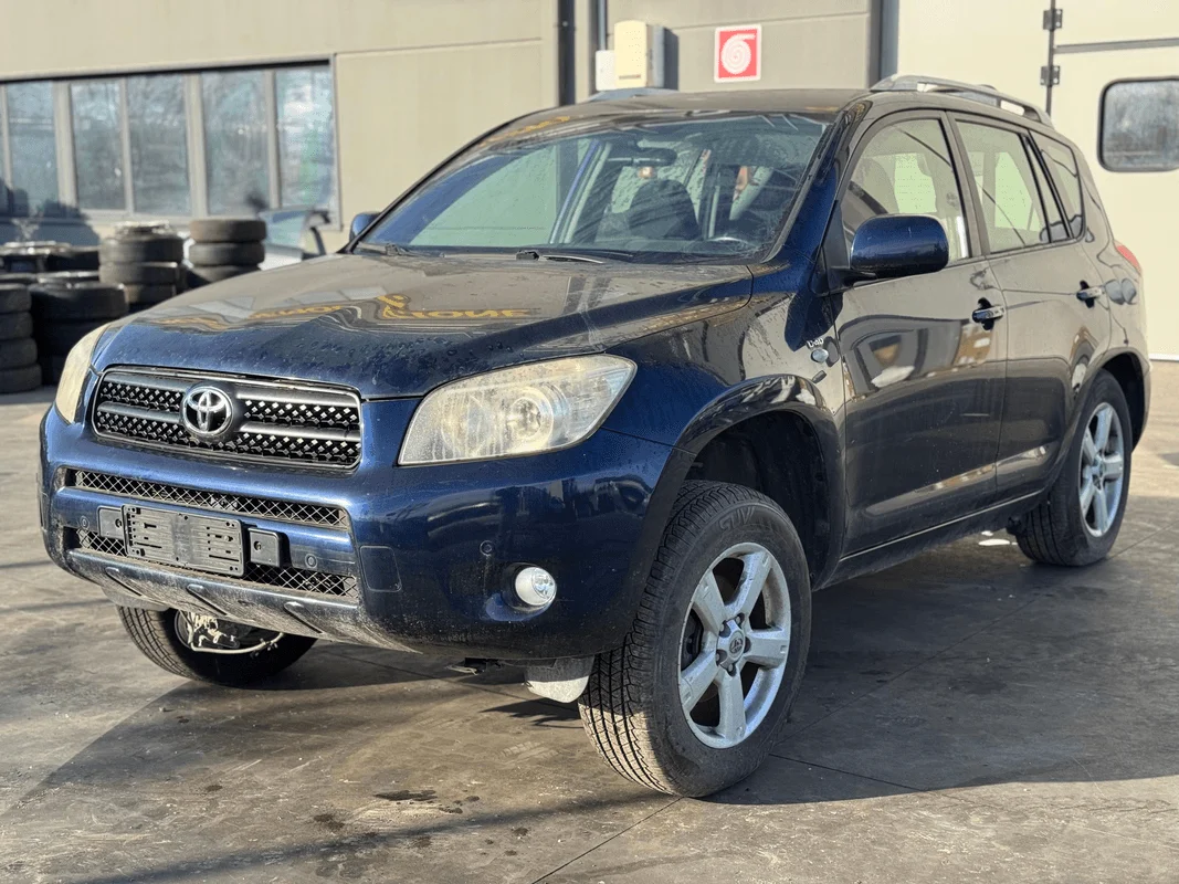 TOYOTA RAV 4 3a Serie