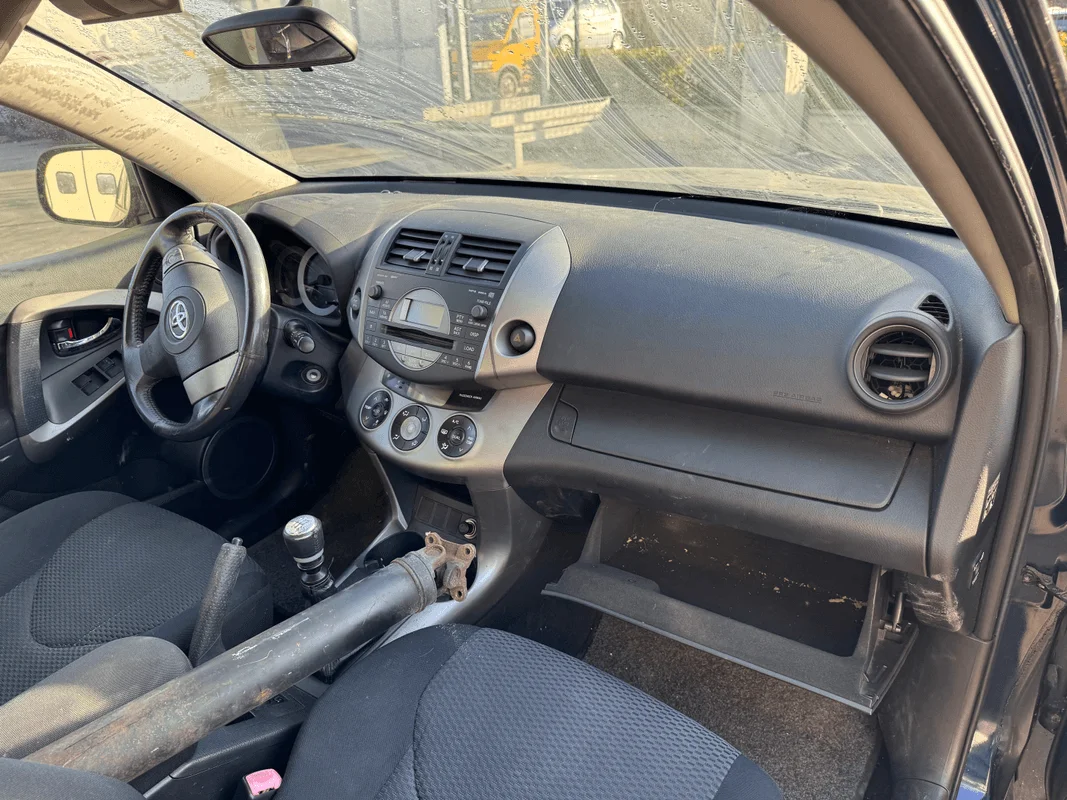 TOYOTA RAV 4 3a Serie - immagine 10