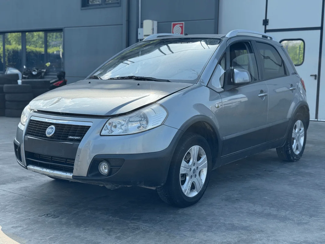 FIAT SEDICI (3B)
