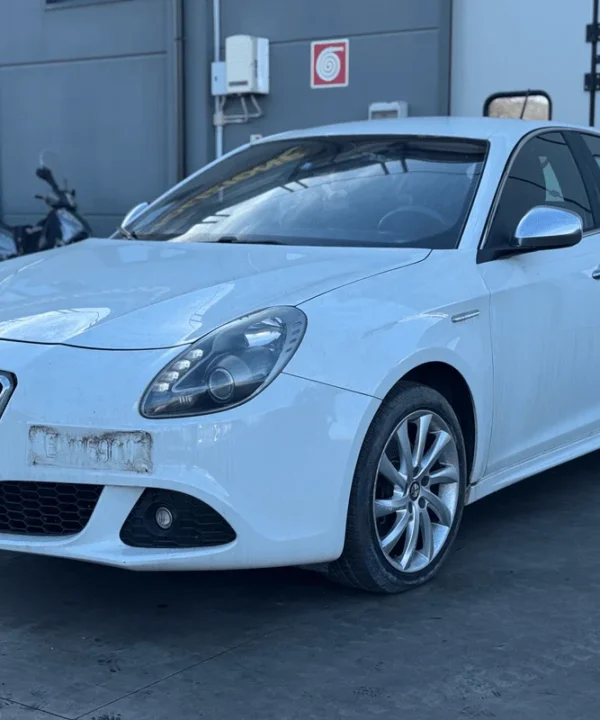 ALFA ROMEO GIULIETTA (X7)