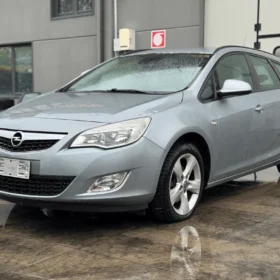 OPEL ASTRA (P10)