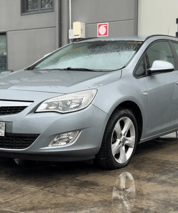 OPEL ASTRA (P10)