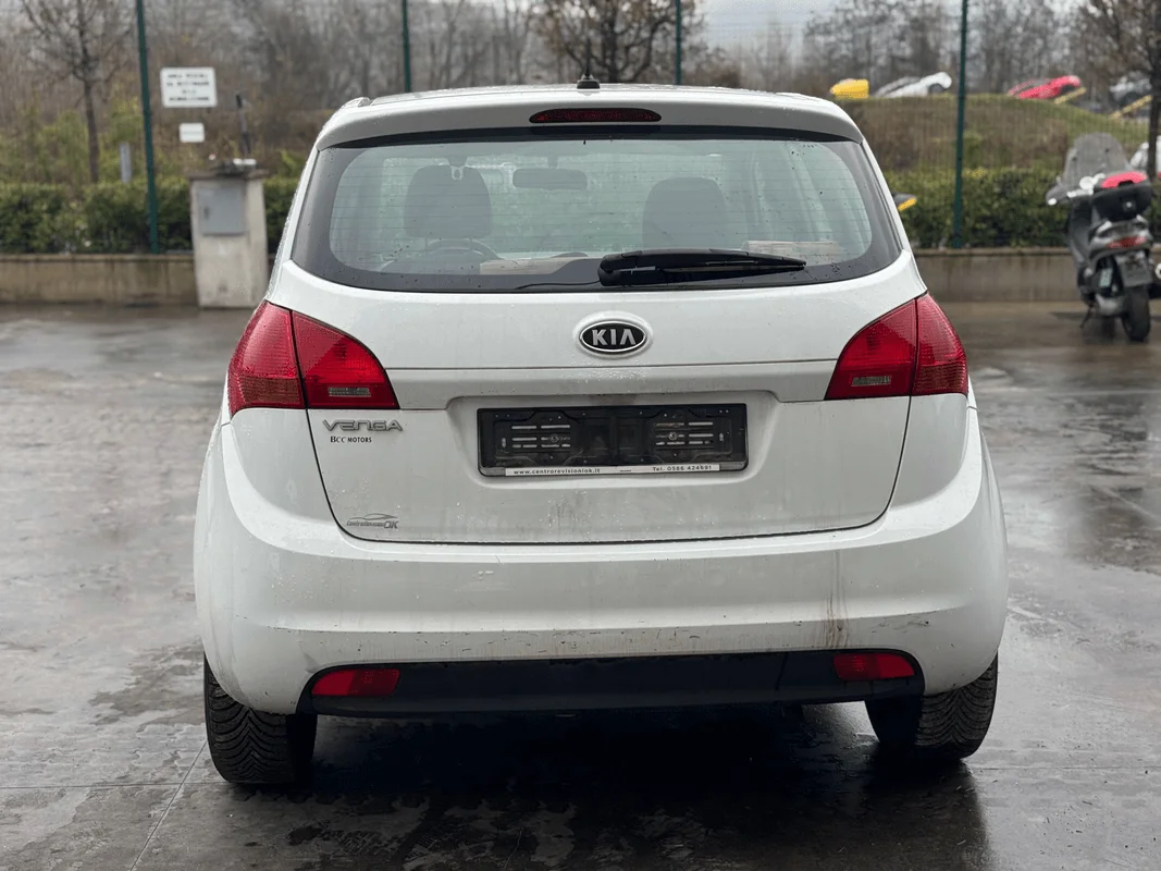 KIA VENGA - immagine 5