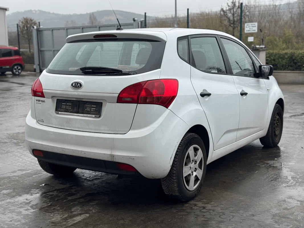 KIA VENGA - immagine 6