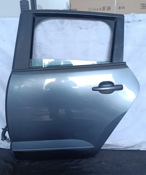 Porta post. Sinistra