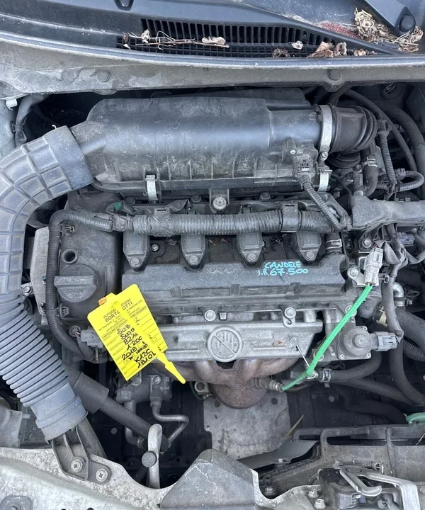 Monoblocco motore con pistoni