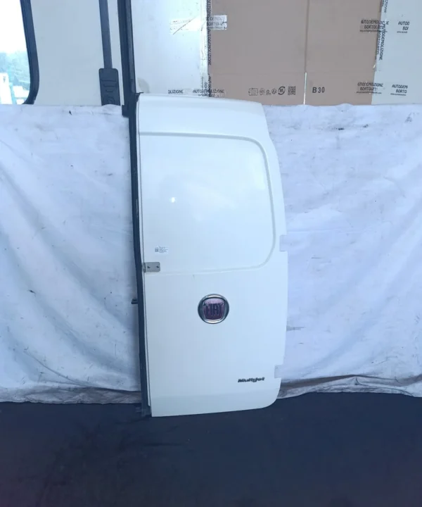 Porta carico post. a battente Destra