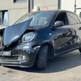 SMART FORFOUR (W453)